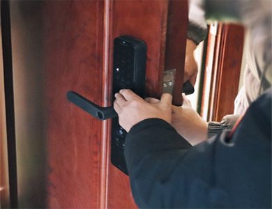 顺城24小时上门开锁公司
